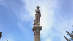 Memorial that stands for the privateers of Chestnut Neck