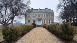 Front yard of the Van Cortlandt Mansion photographed by Ryan Ng