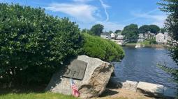 Bronze marker on boulder to commemorate spot of the burning of the Gaspee