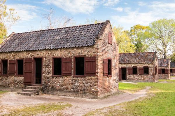 Slave cabin 