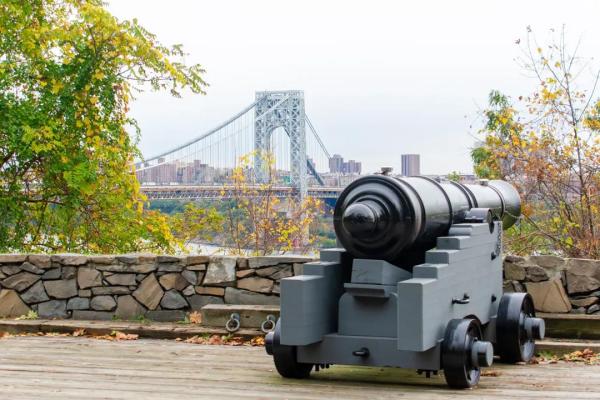 Cannons at Fort Lee Historical Park facing the George Washington Bridge