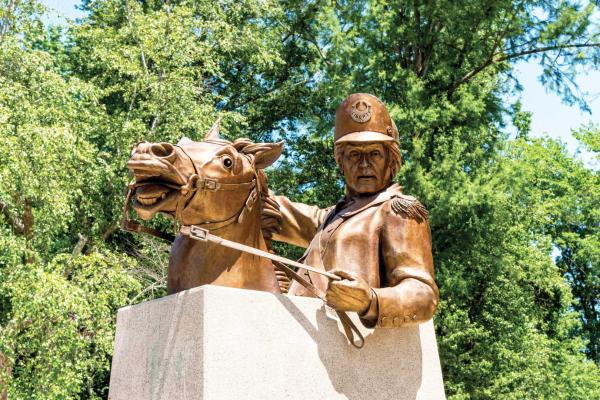 Equestrian statue of Francis Marion at Witherspoon's Ferry/Odell Venter Landing