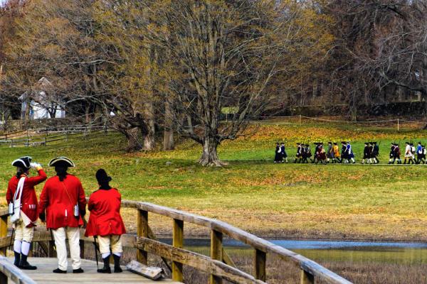 Photo depicting British soldiers observing the advance of the Minutemen by Jeff Griffith