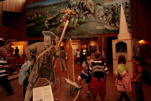 Minute Man Visitor Center NPS