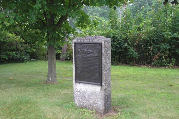 Knox Trail Marker 13 photographed by Bill Coughlin (HMDB)