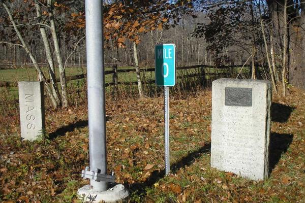 Knox Trail Marker 30 (State Line)
