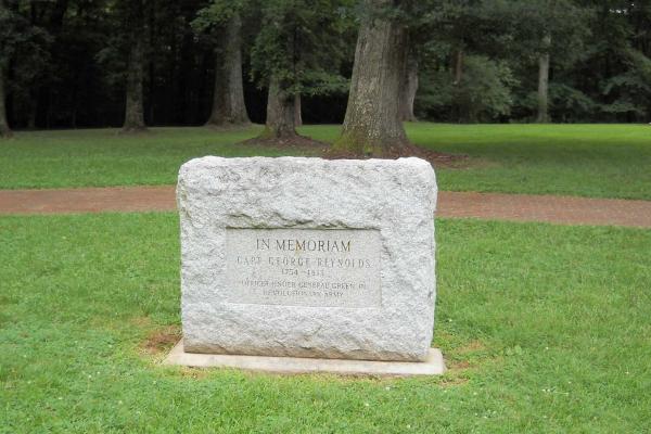 George Reynolds Monument photographed by Bill Coughlin of HMDB