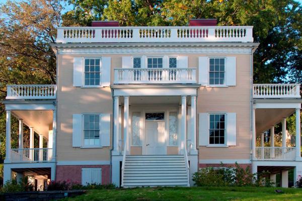 Facade of Hamilton Grange