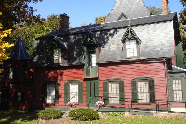 Nathaniel Drake House Exterior