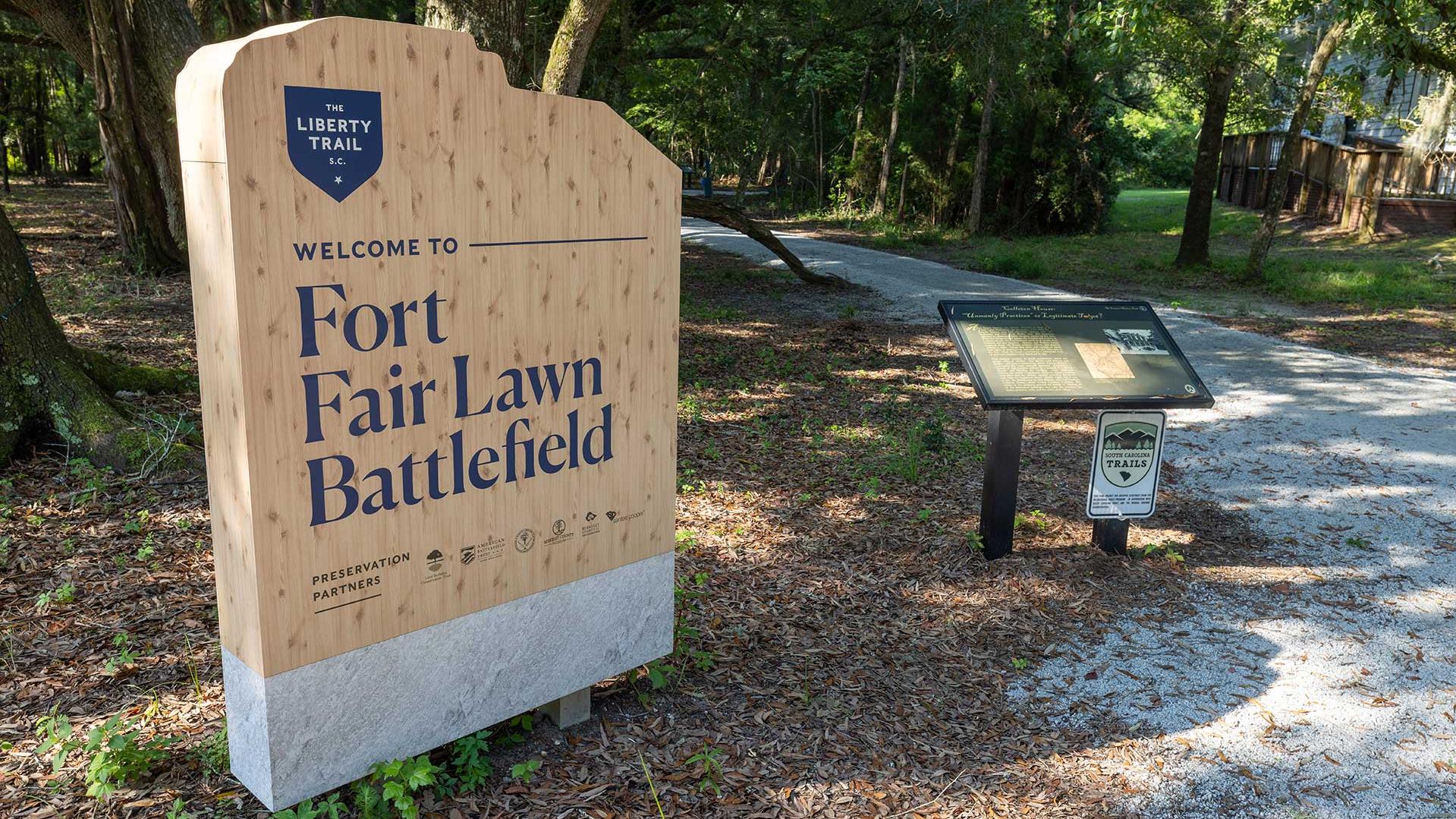 Fort Fair Lawn Welcome Sign