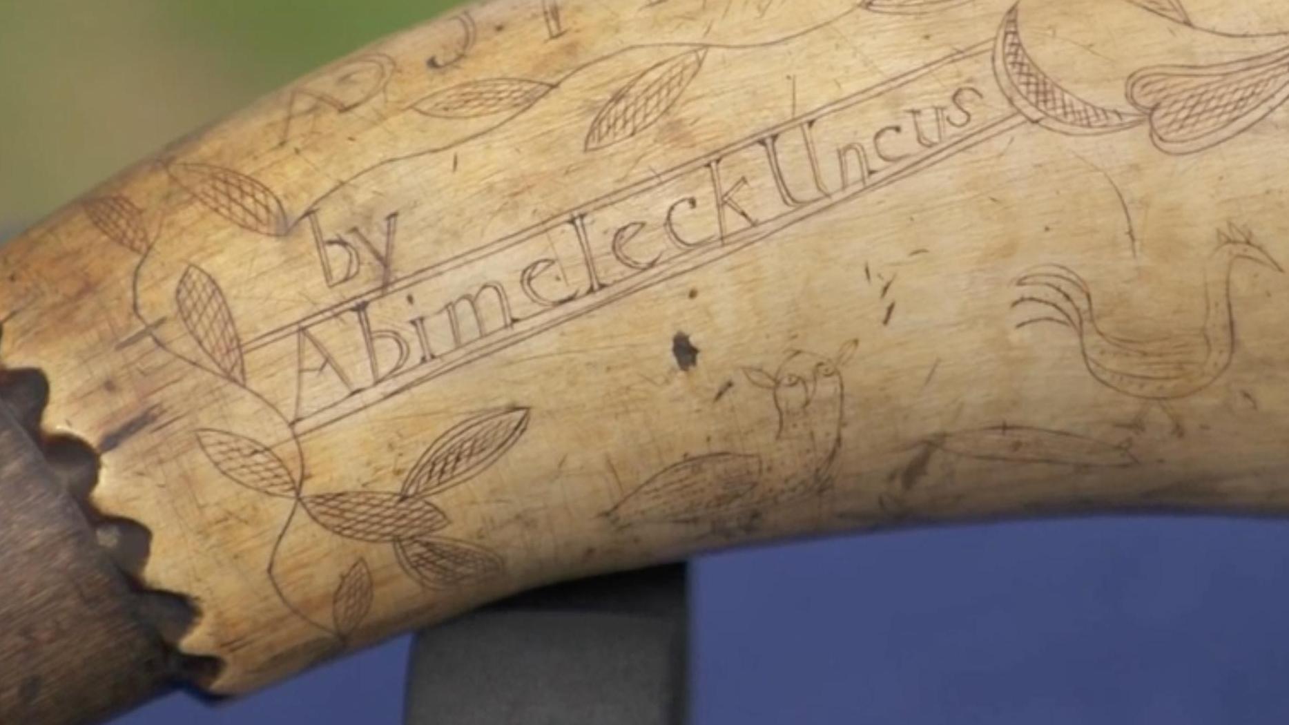 A detail from a 1775 Abimeleck Uncus-carved Powder Horn
