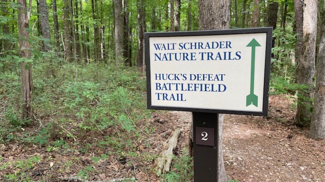 Huck's Defeat Tour Sign