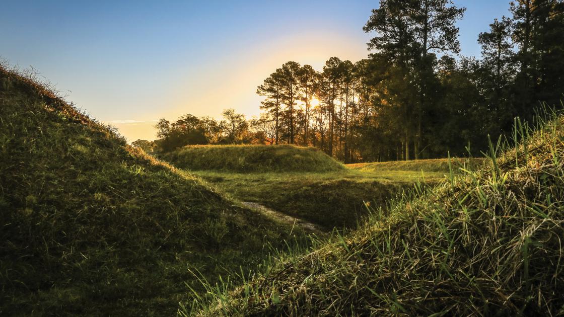 Sunrise over the battlefield of Yorktown