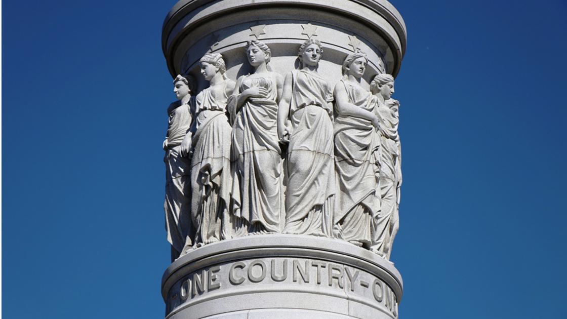 Yorktown Victory Monument Detail