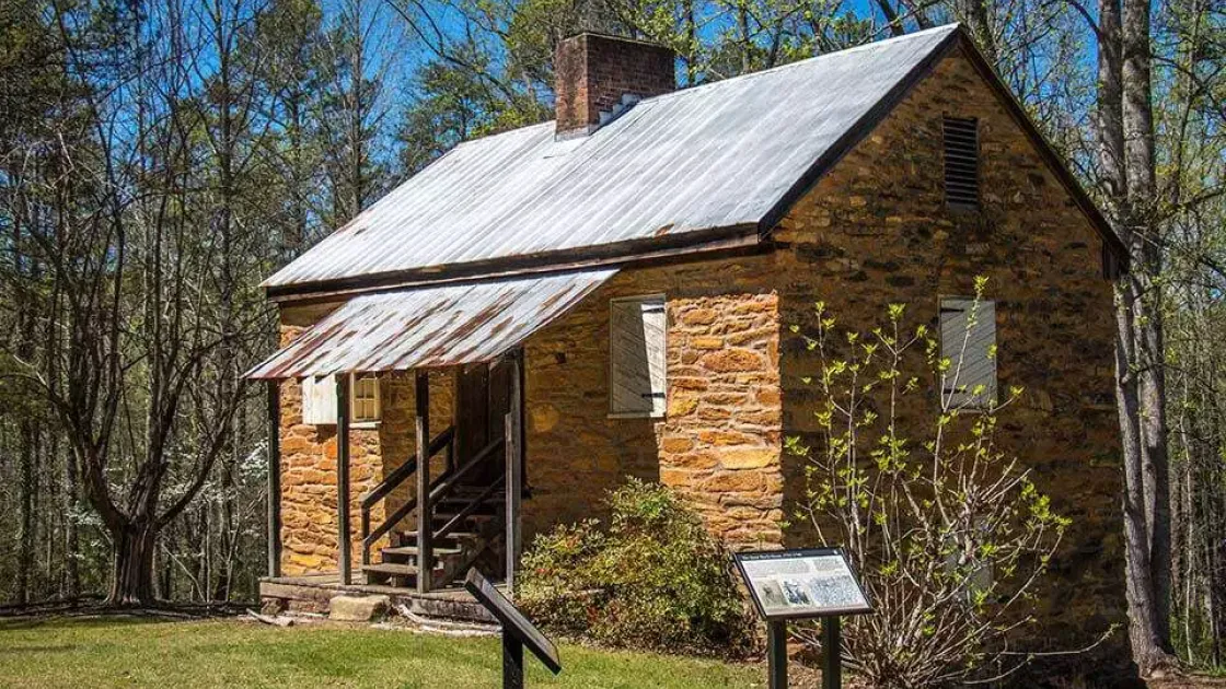 Photograph of Oconee Station