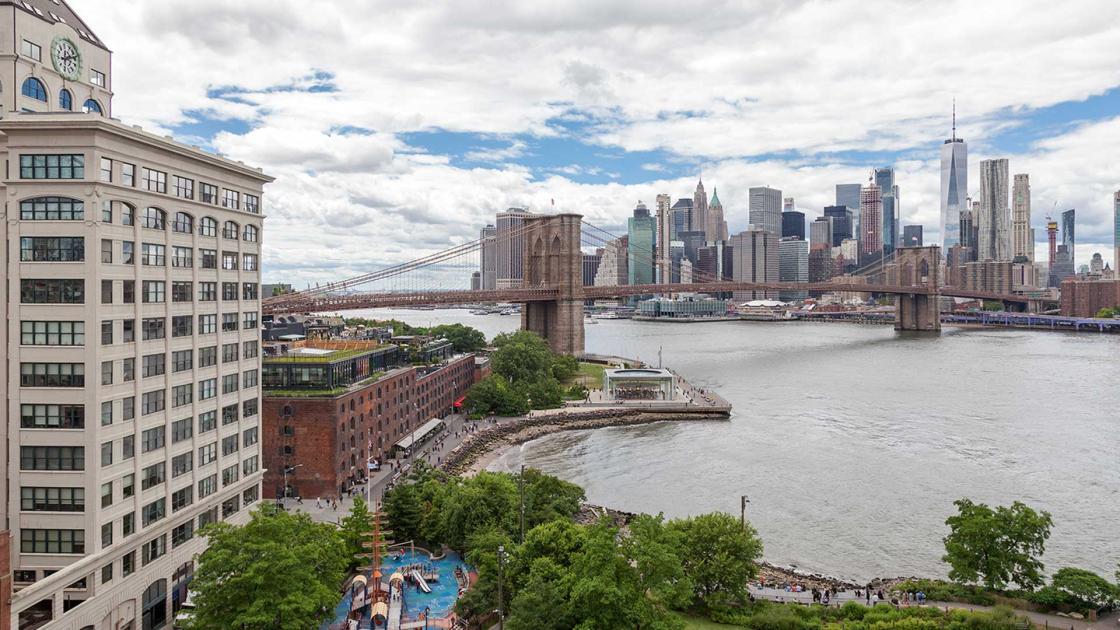 View of Brooklyn Bridge Park