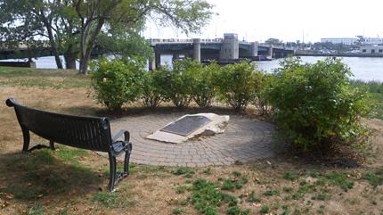 Huddy's Leap Monument in Rumson, New Jersey